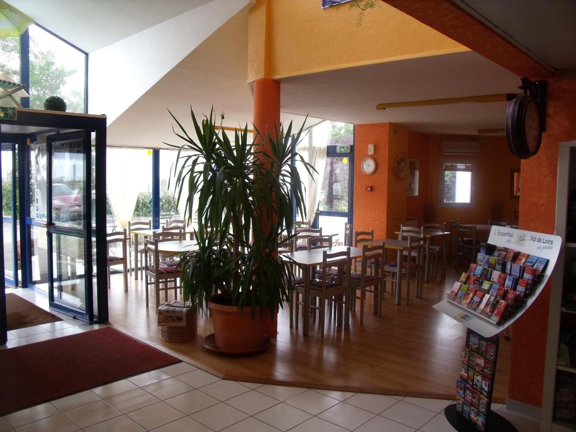 Hotel Noctuel Blois Sud 2*